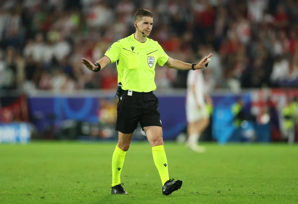 François, Letexier, arbitre de Ligue 1